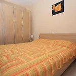 Apartment Maras